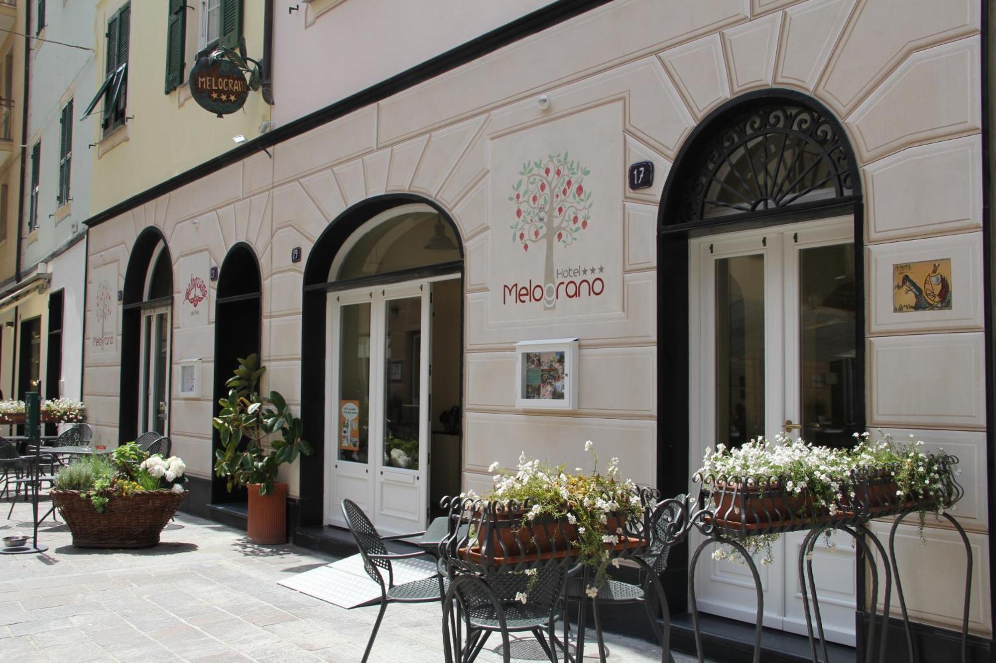 Hotel Melograno Spotorno Luaran gambar